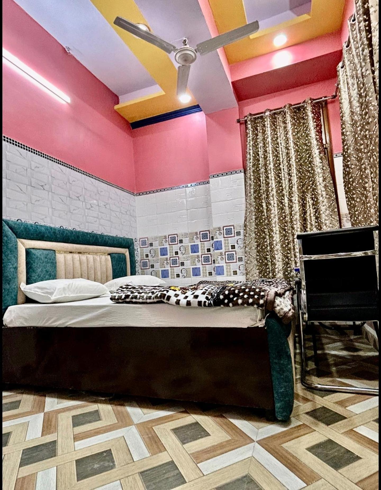 ניו דלהי Hotel Jaipur Palace מראה חיצוני תמונה