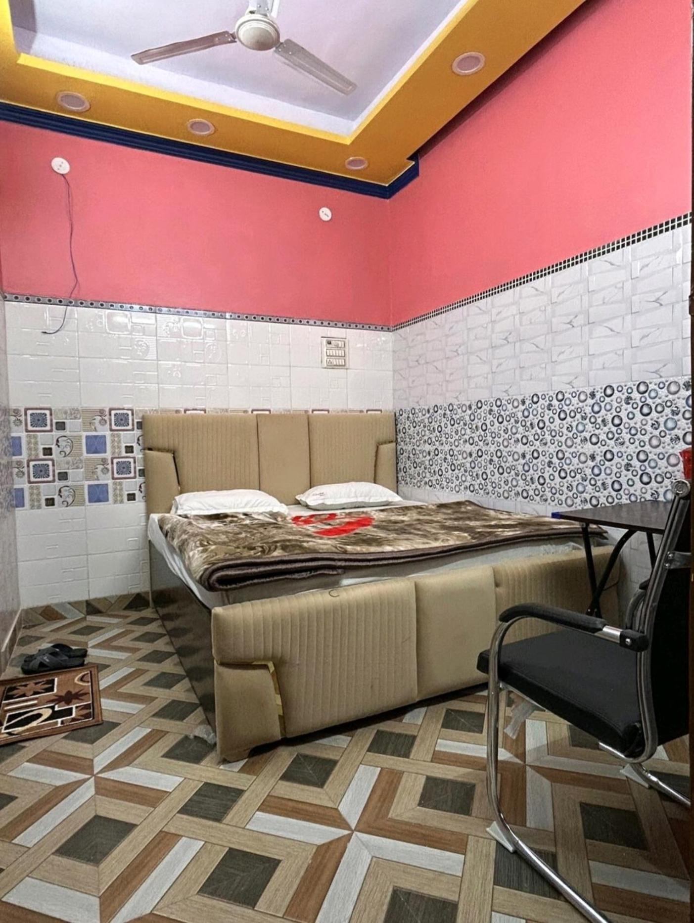 ניו דלהי Hotel Jaipur Palace מראה חיצוני תמונה